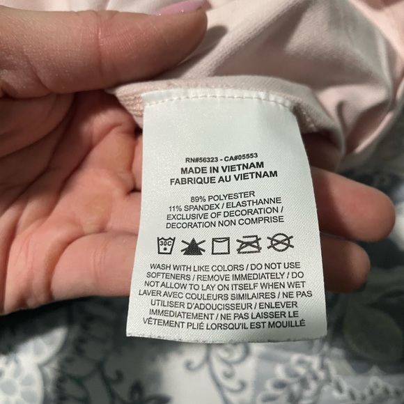 Nike dri-fit 1/2 zip sweater - Picture 3 of 3